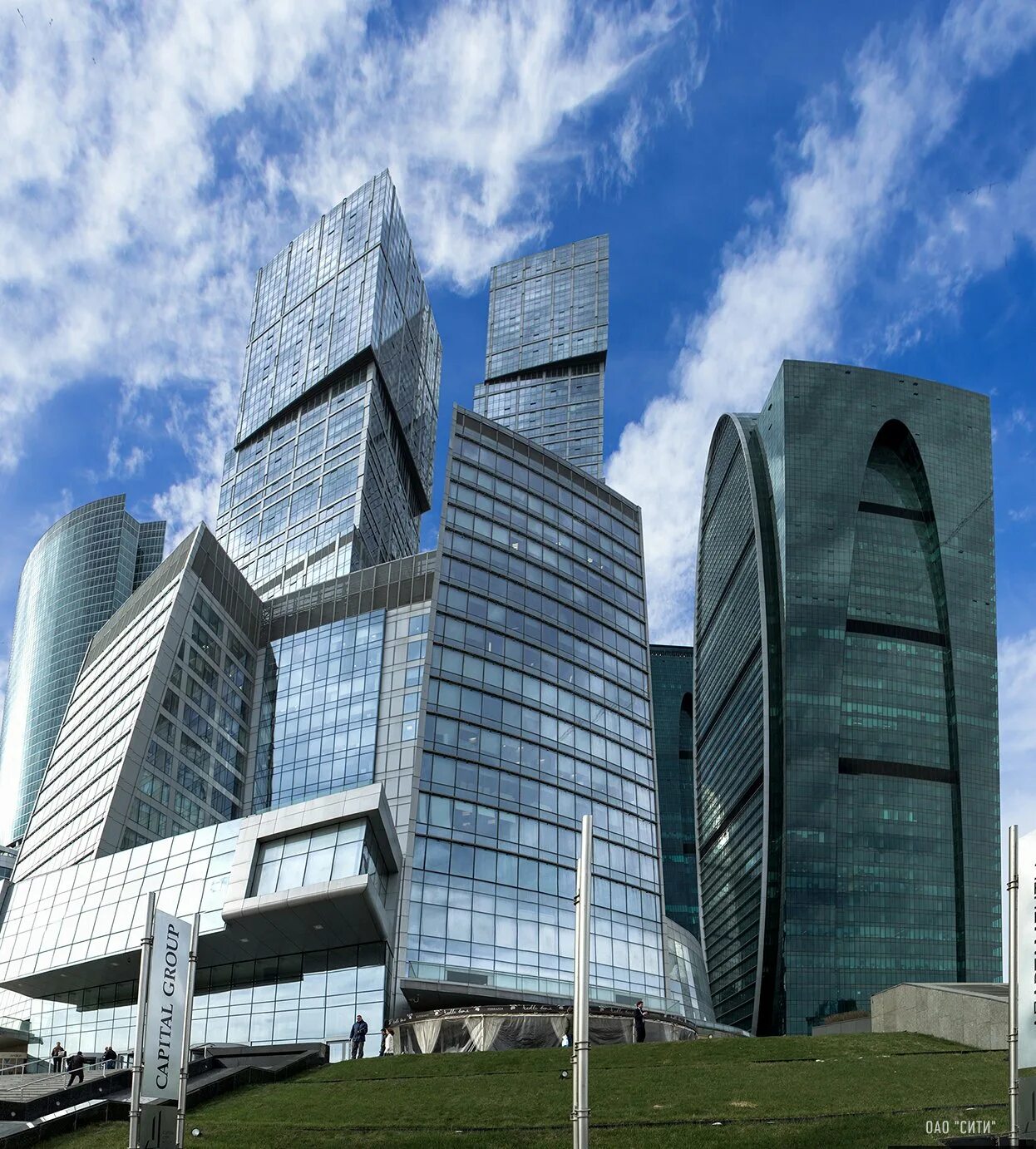 Architecture russia. Москва деловой центр Москва Сити. Город столиц Москва Сити. Северная башня Москва Сити фото. Москва Сити центр многоэтажки.