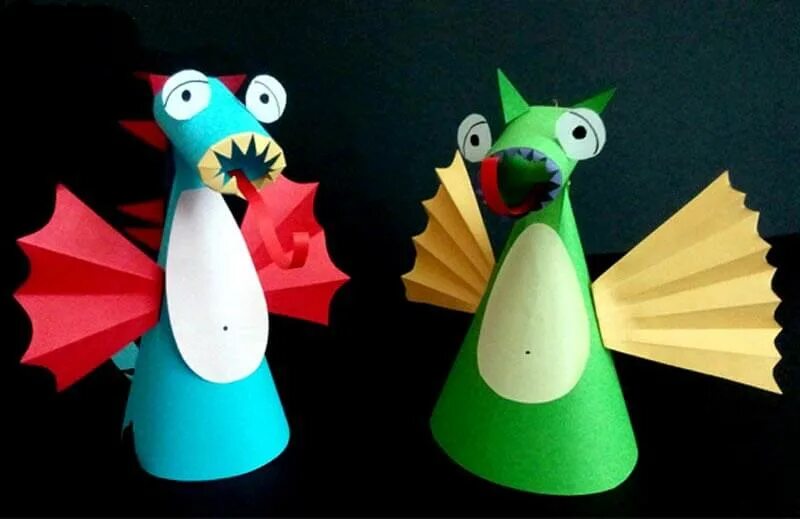 Дракон из картона. Технология 4 класс поделки дракон. Бумажные драконы. Аппликация дракон. Поделки из бумаги.