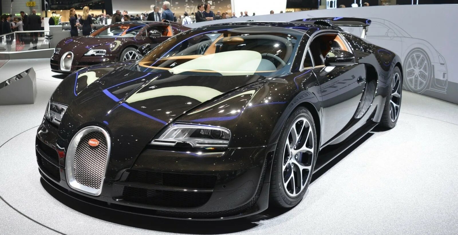 Bugatti grand. Бугатти Вейрон 2013. Bugatti Veyron Grand Sport Vitesse 2013. Бугатти Вейрон Vitesse. Bugatti Grand Sport Vitesse.