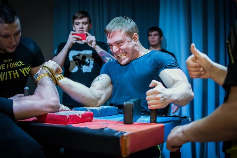 армрестлинг сайты. армрестлинг сайты. армрестлинг сайты. цыпленков и воля. григорий авакян армрестлинг.