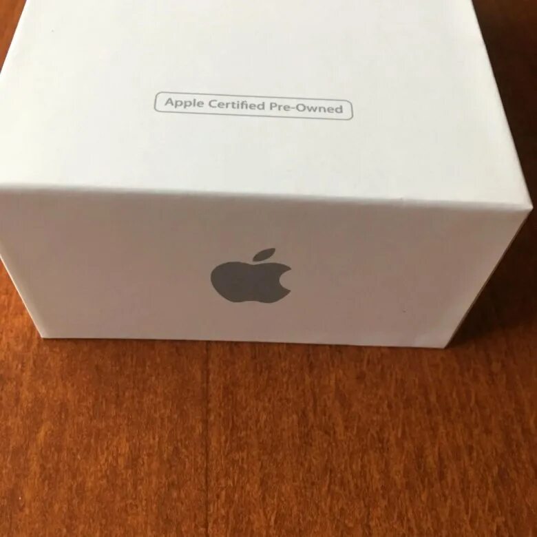 Как выглядит коробка от айфона 11. Коробка от айфона 5s оригинал. айфон 5 коробка. коробка от айфона 5. коробка от s20fe.