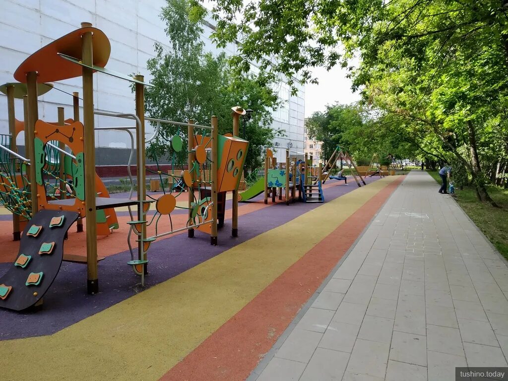 площадка в парке северное тушино. детская площадка вилиса лациса. парк северное тушино детские площадки. луна парк тушино. детский северное тушино.