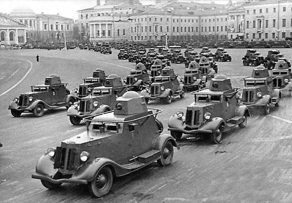 техника 1940 года. бронеавтомобиль фаи ркка 1941г. техника 1940 года. панар 178 в вермахте. полиция бостона 1930.