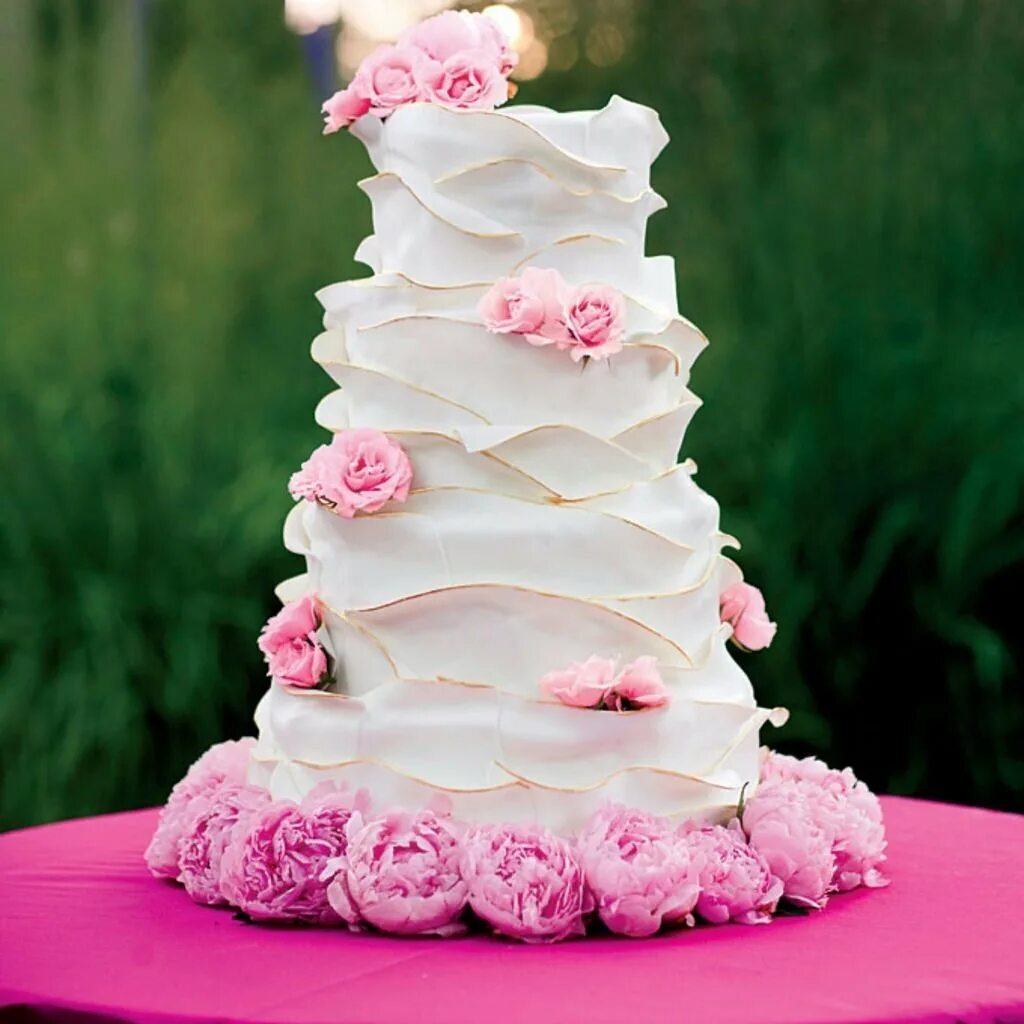Свадебный торт!. Красивые торты. Шикарный свадебный торт. Необычный свадебный торт. Фото розовых тортов