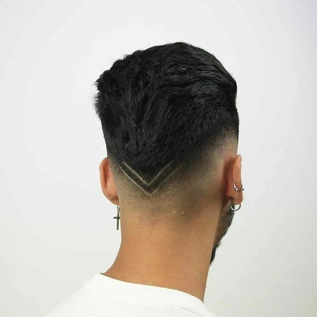 Pin auf Artistic / Stylistic Hair Frisuren
