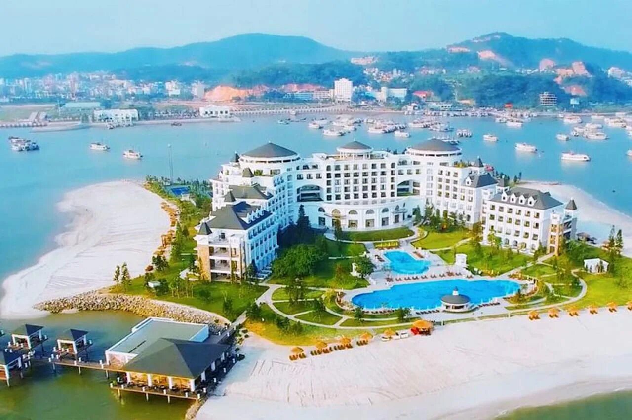 Vinpearl resort & spa nha trang bay. Отель винперл нячанг. Винперл вьетнам. Вьетнам нячанг винперл. Vinpearl bay.
