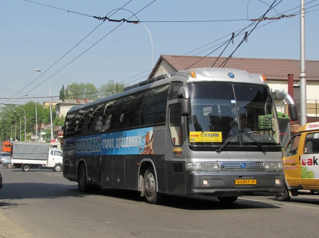 Автобусы майкоп москва цена. Кия Грандберд. Kia Granbird автобус Майкоп Анапа. Майкоп Гуково автобус. Краснодар Майкоп автобус.