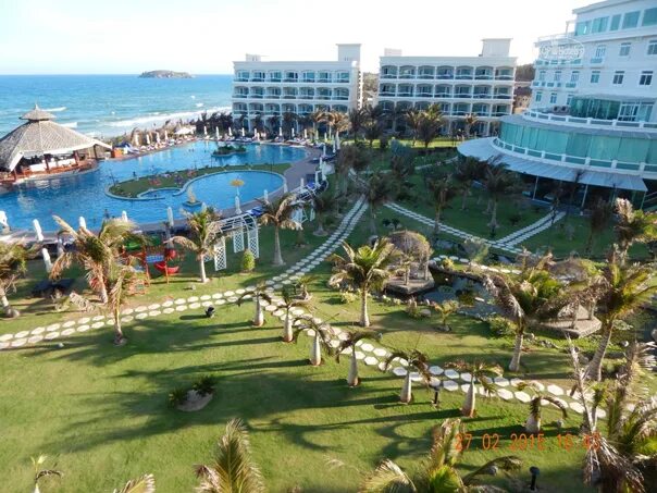 Bay beach resort 5. Сайлент Бич Резорт. Сайлент Бей Вьетнам. Сайлент Бич Турция отель. Long Beach Турция Алания.
