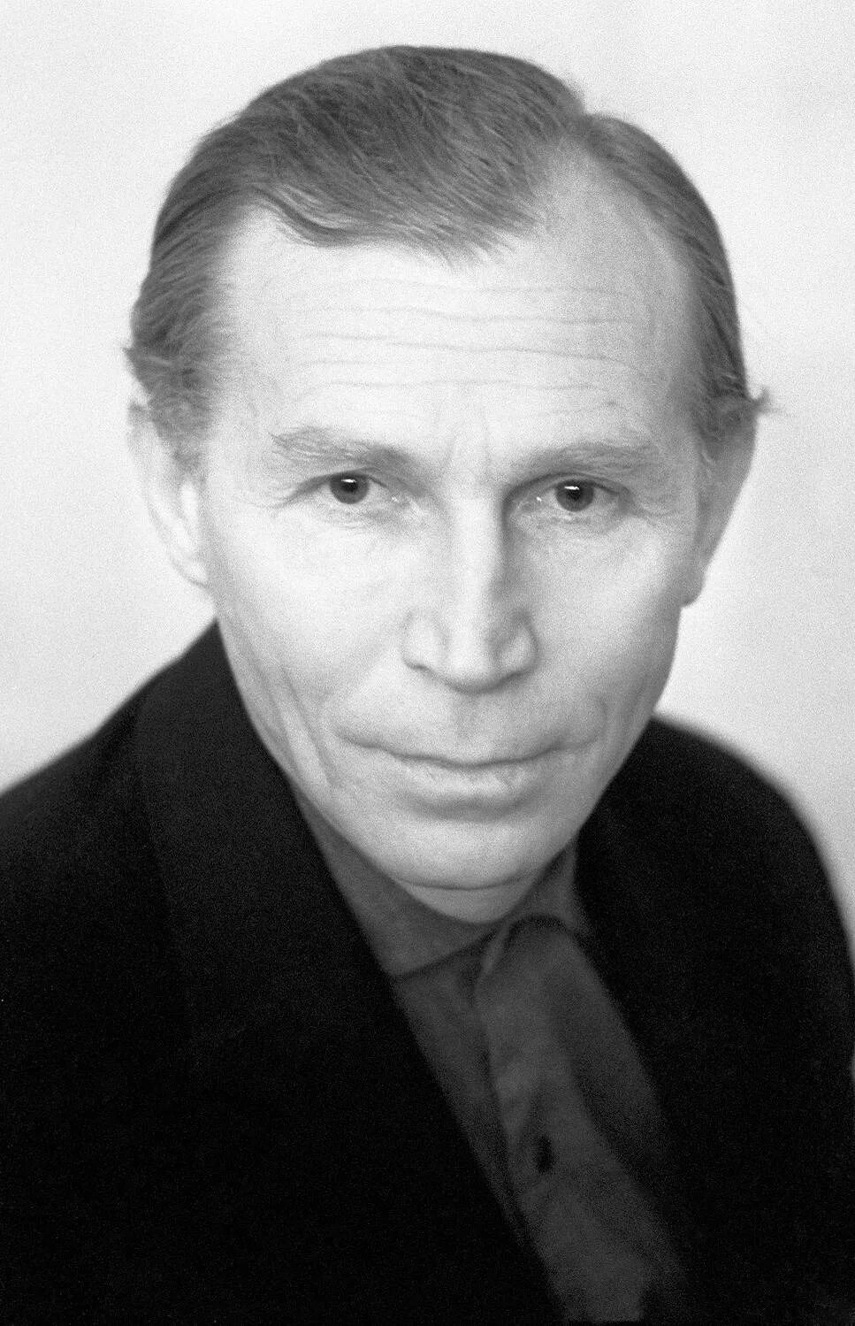 Лапиков василий васильевич. Актер лапиков. Иван герасимович лапиков. Актер лапиков. Кино артист иван лапиков.