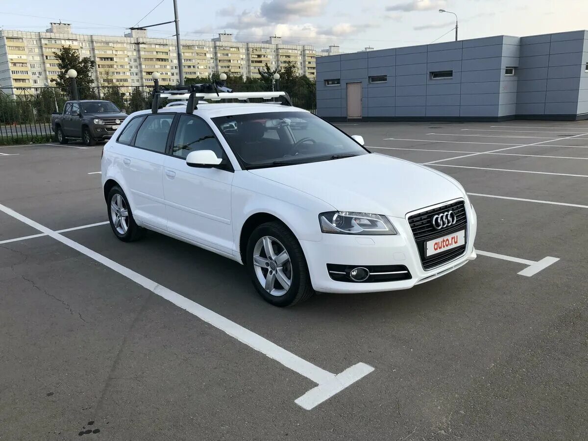 Audi a3 8p рестайлинг. Audi a3 8p рестайлинг. Audi a3 8p рестайлинг 2 с багажником. 4 amt. Audi a3 8p рестайлинг.