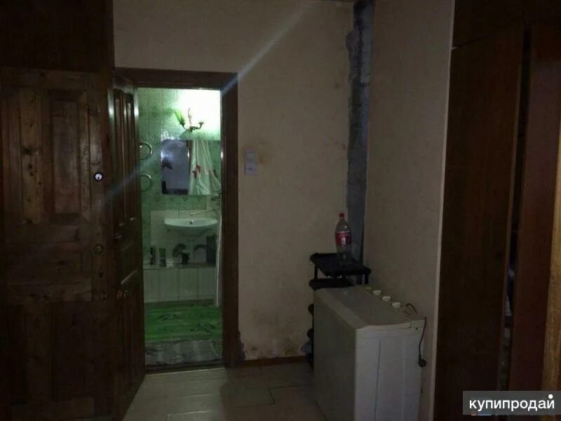 Комнаты в общем дворе владикавказ. Во владикавказе общий двор квартиру 600 700000.