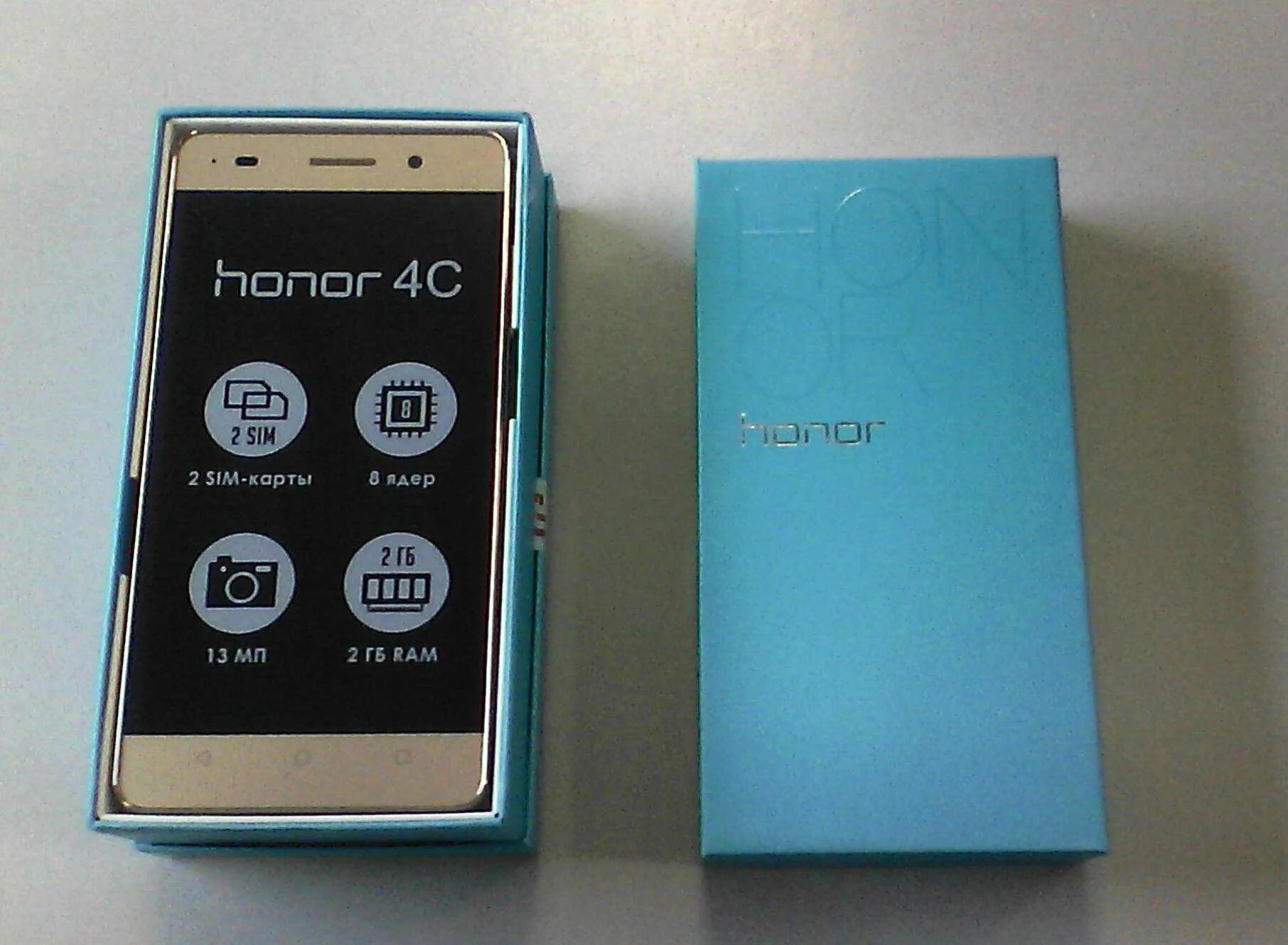 Huawei honor 4c. Телефон хонор 4с фото.