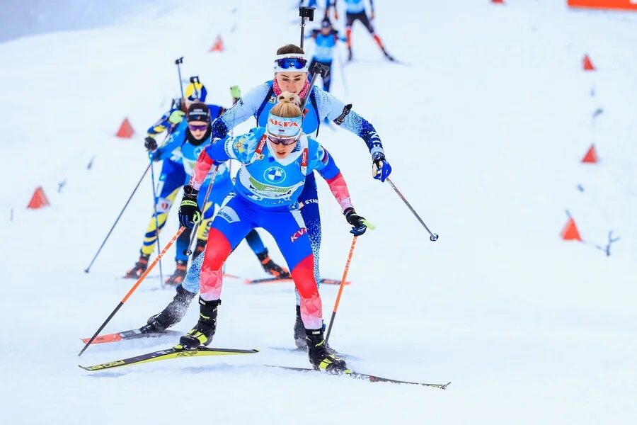 Биатлон Кубок России. Во сколько сегодня биатлон. The winner of the Race is the biathlete.