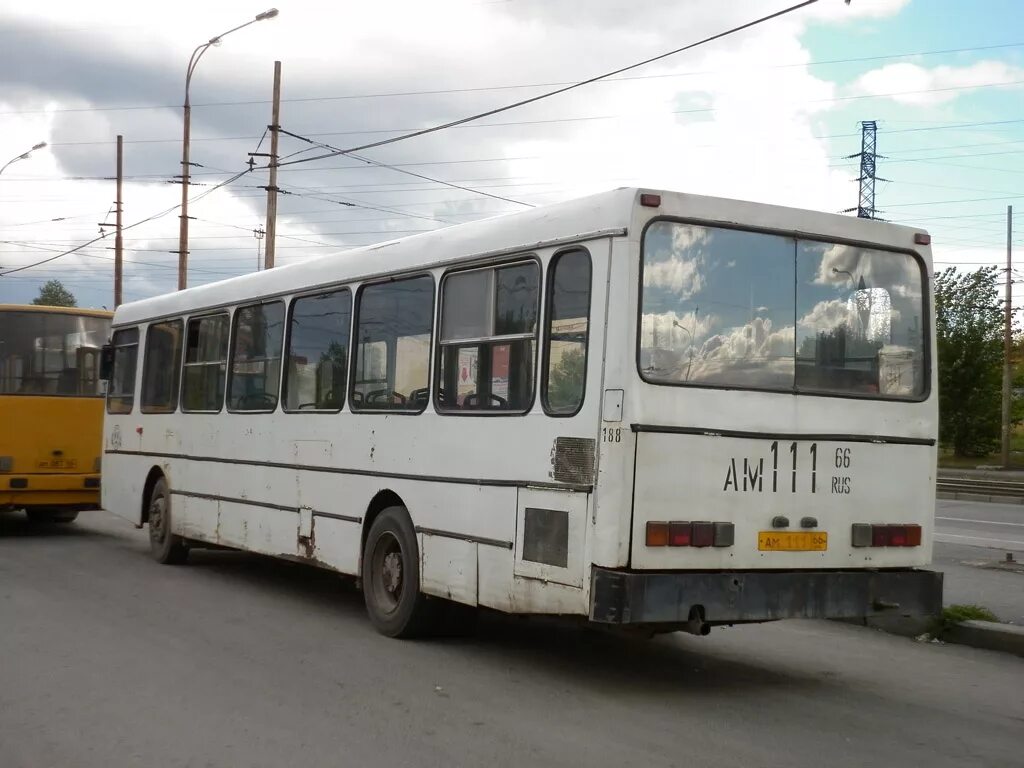 Красный пышма автобус. ЛИАЗ 5256 Волжанин. АО автотранспорт. Автобус верхняя Пышма. Автотранспорт верхняя Пышма.