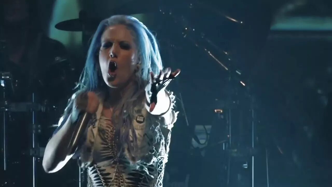 Группа the enemy. Enemy living. Группа fleshgod apocalypse. Alissa white-gluz 2016. The enemy live.