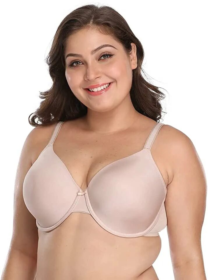 Big breast size. Woman in bra. big cup bra. payudara besar bra sport.