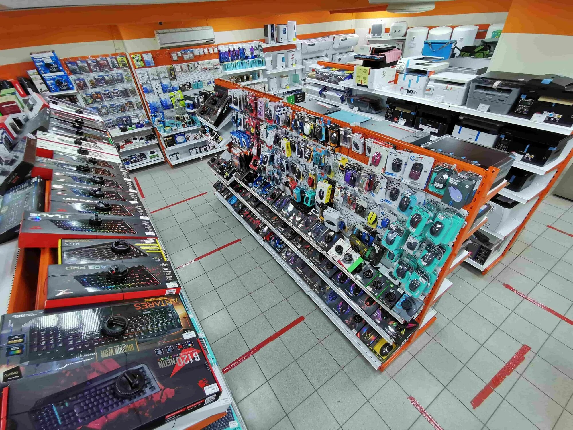 Магазин новомосковске тульской области dns. Магазин dns в новомосковске. Днс в новомосковске тульской области. Dns новомосковск березовая. Озон новомосковск пункт выдачи.