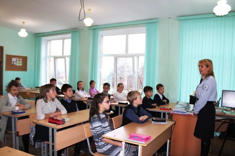 Хлебозавод верхний уфалей. Дюсш верхний уфалей. Школа 1 верхний уфалей. Верхний уфалей школа 5. Школа 7 верхний уфалей.
