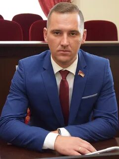 Депутат г