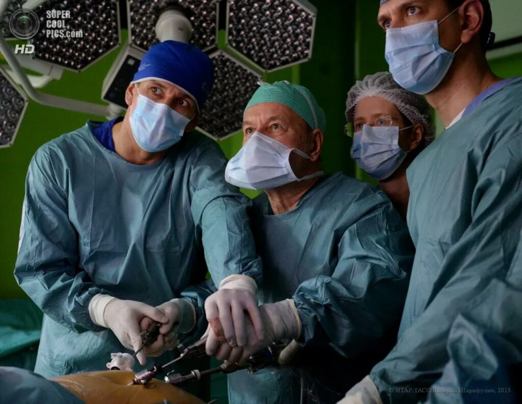 Как выглядит хирургия. Операция в операционной.