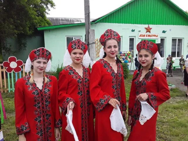 Любино культура. Боголюбовский дом культуры. Боголюбовка Любинский район. Сельское поселение Боголюбовка