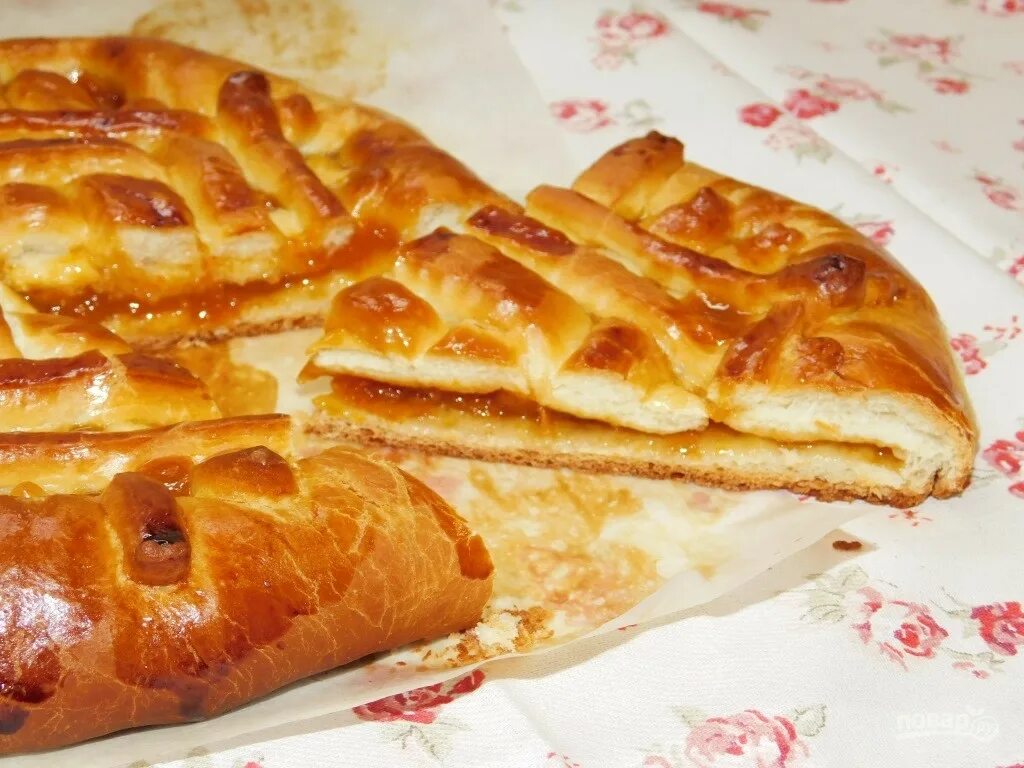 Традиционные русские пироги. Выпечка татарской кухни. Домашняя выпечка. Традиционная московская выпечка. Традиционная московская выпечка.
