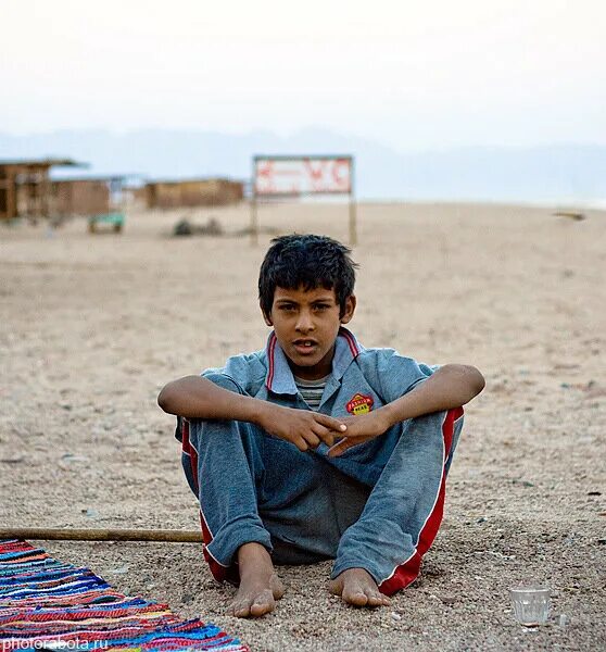 каньон абу галум. шафик аббуд. негроидная раса дети. аба рас. аба рас.