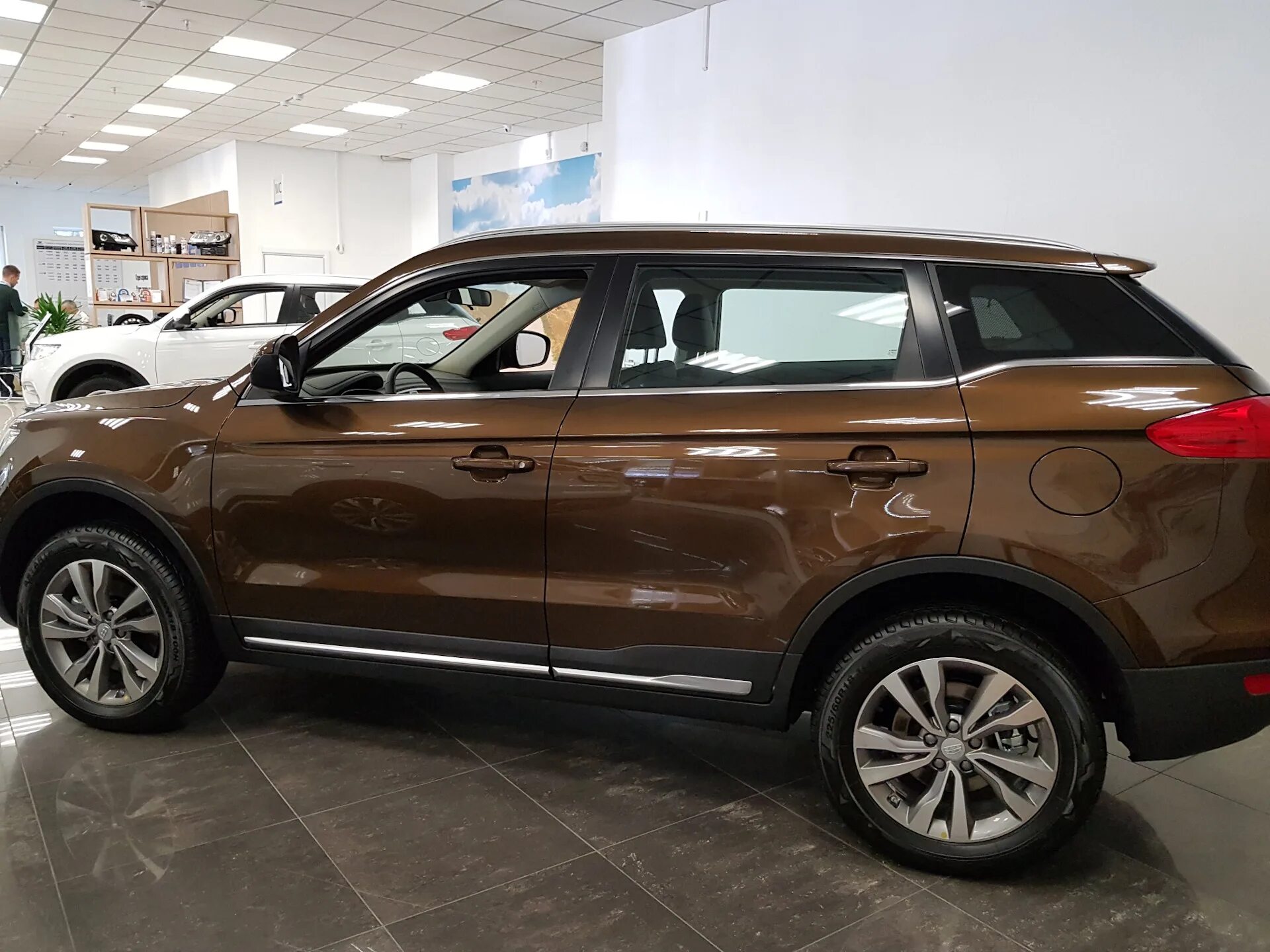 Отзывы владельцев атлас. Geely atlas 2. geely atlas коричневый. джили атлас цвета кузова 2019. geely atlas цвета.