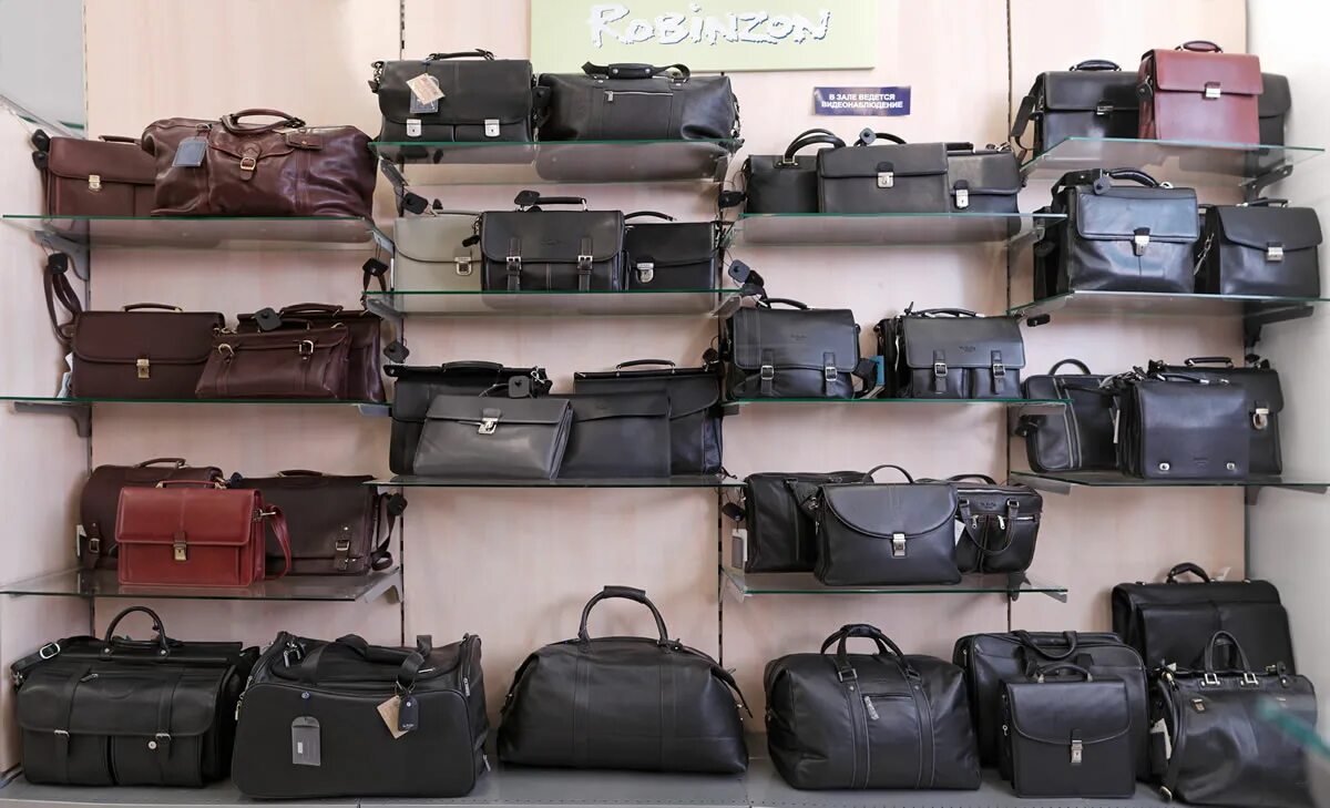 Сумка дорожная delsey 55 х 32 х 28. Робинзон сумки киплинг. Сумки робинзон каталог. Сумки stow. Сумка на колесах march m6200.