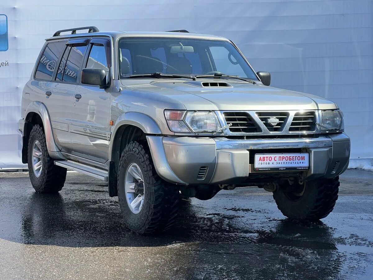 Купить ниссан патрол бу дизель. Nissan Patrol y61 3 Door. Ниссан Патрол бу. Ниссан Патрол 1998 года. Ниссан Патрол бу дизель.