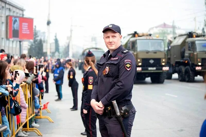 Парад число. Парад милиции. охрана на параде победы 2025. парад 2025 полиция. парад победы в омске 2025 года.