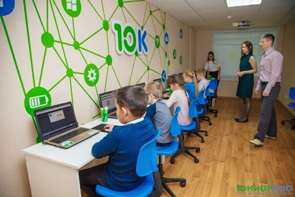 Code школа программирования. Юниоркод. юниоркод школа программирования для детей. юниоркод логотип. юниор код.