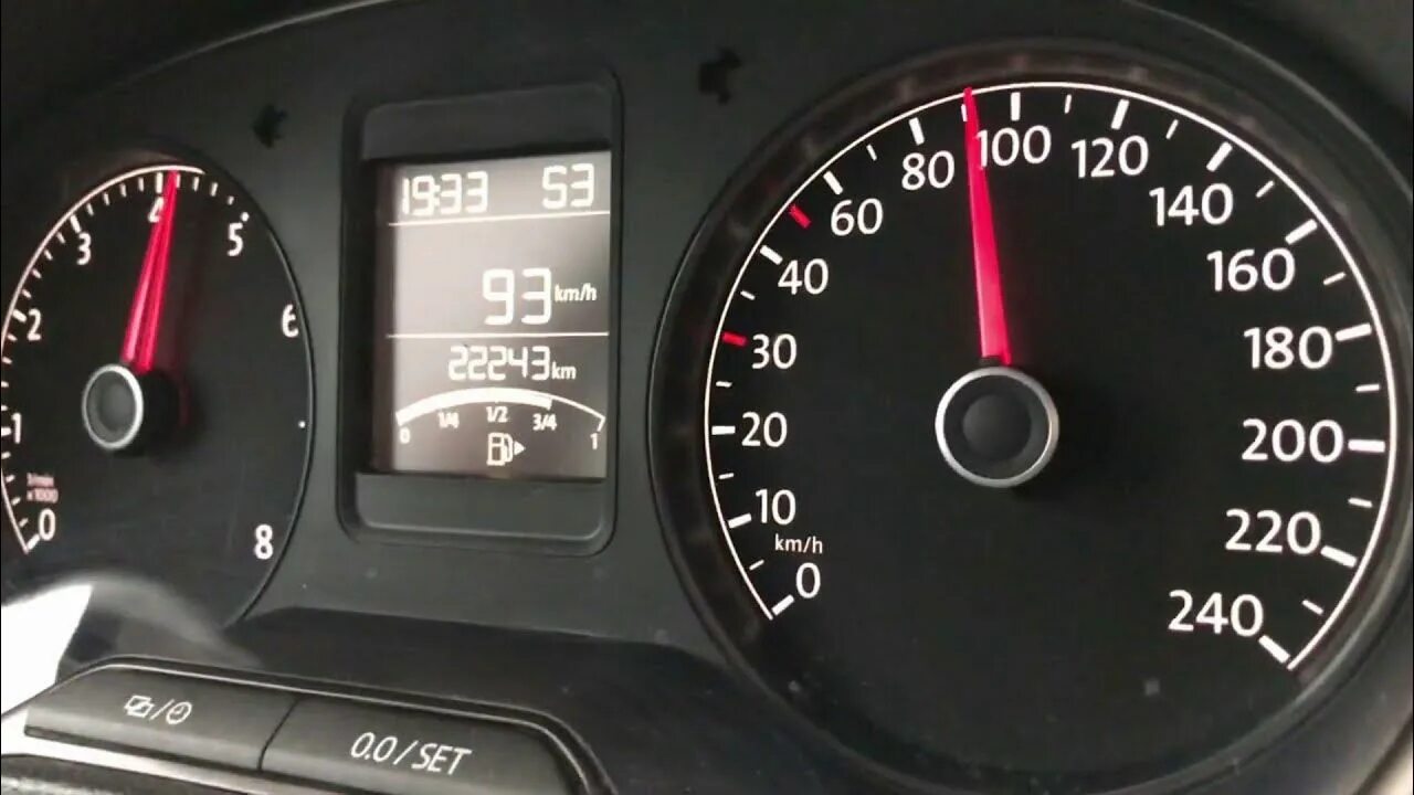 4. Volkswagen polo vs passat. Поло разгон 200. 0 gti разгон. Разгон поло 1.