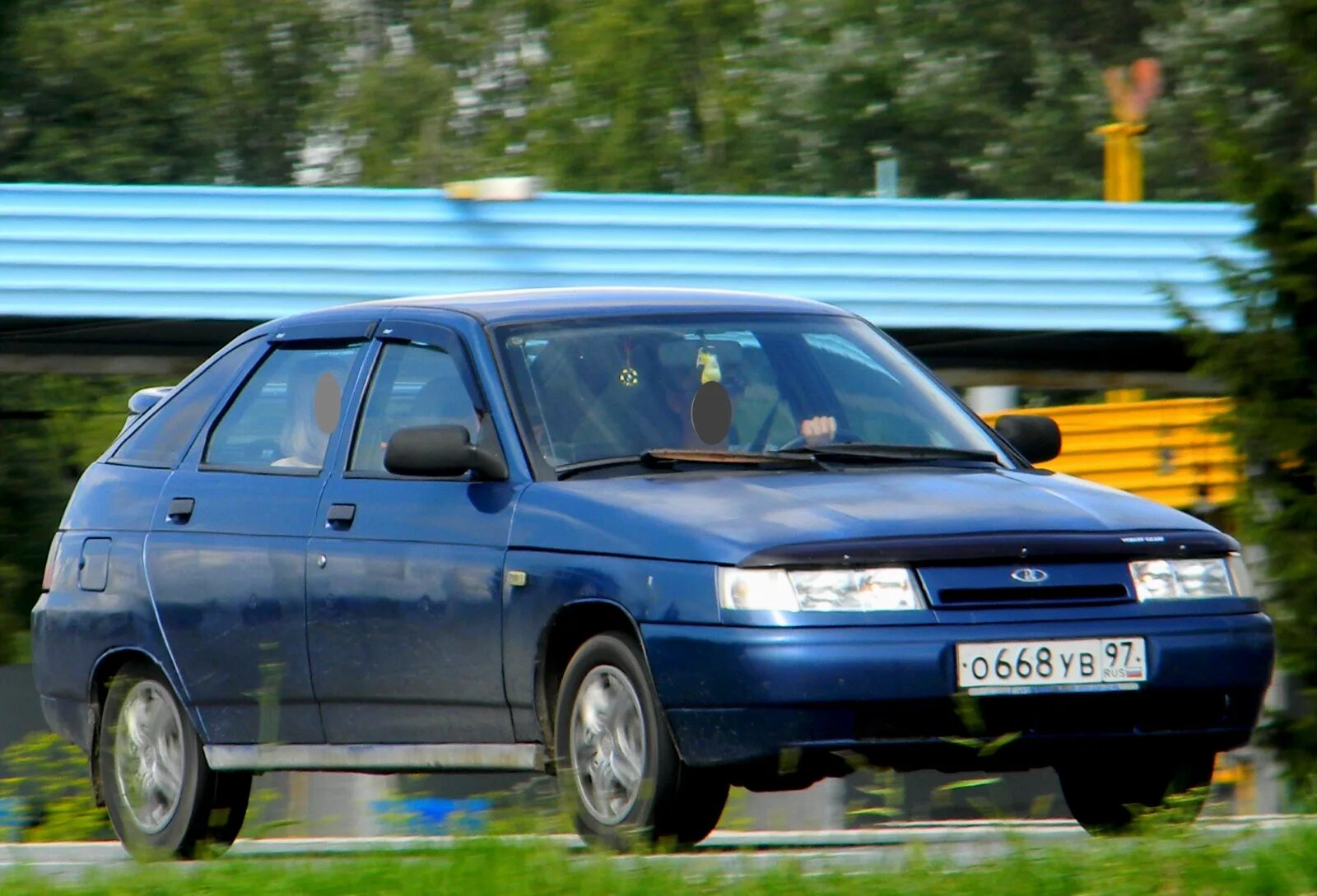 6. Ваз 2112 липецка. Липецкая ваз 2112 белая. Ваз 2112 и ваз 2112. Ваз 2112 пурпурный цвет.