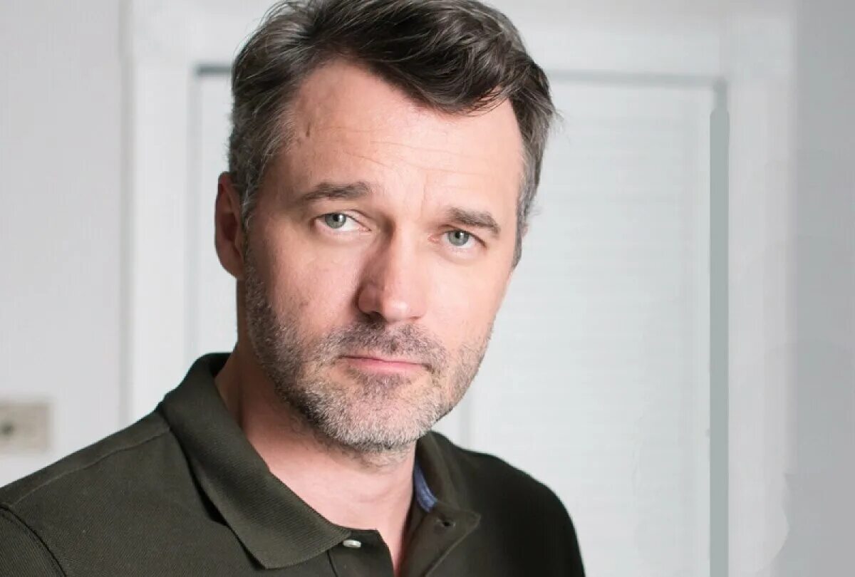 Турбинер актер. Турбинер актер. Турбинер актер. Турбинер актер. П трубинер.