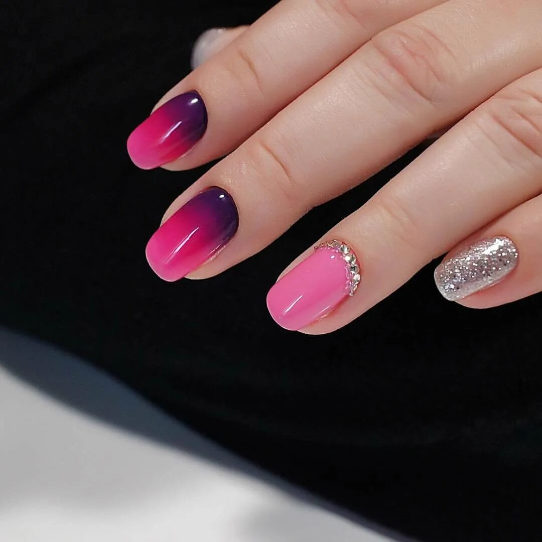 маникюр омбре градиент. омбре на ногтях. маникюр 2022 градиент омбре. градиент ногтях лаком. маникюр омбре.