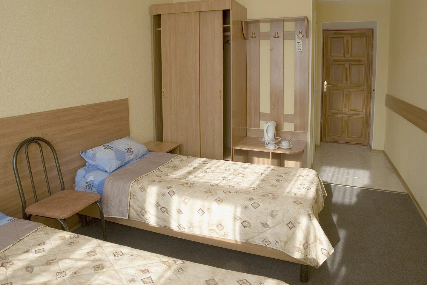 Лермонтово. Гостиница империал симферополь. Лермонтово краснодарский край гостиница империал. Империал 3. Империал в туапсе поселок лермонтово.