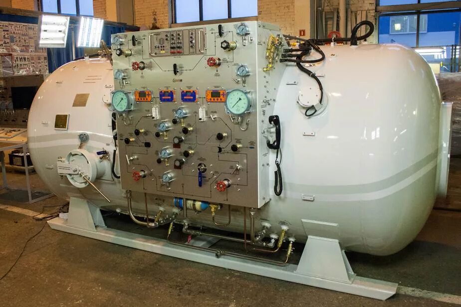 Haux барокамеры. Манометр барокамера. Барокамера пдк-2у. Барокамера вцэрм. Барокамера сбк-80.