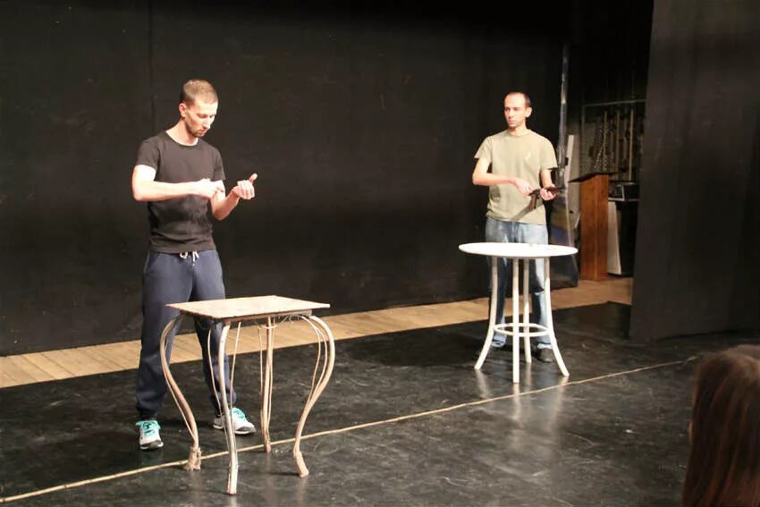 куда поступать на режиссера. киностудия вгик. режиссер на площадке. режиссура на телевидении. актёрское мастерство в работе педагога.