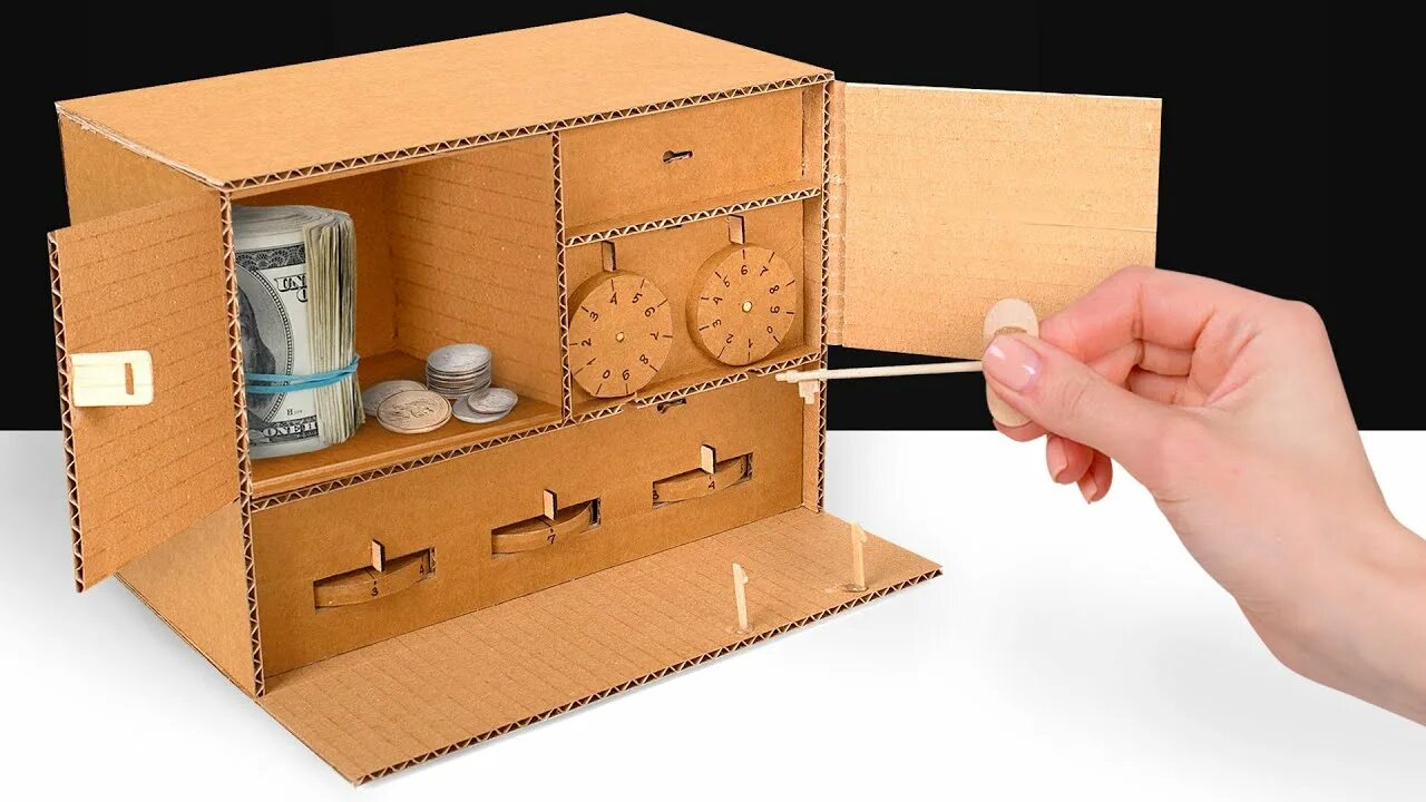 Сэм картон. Сэм картон. Поделка акула из бумаги. Сэм винчестер. Артвентура радужный.