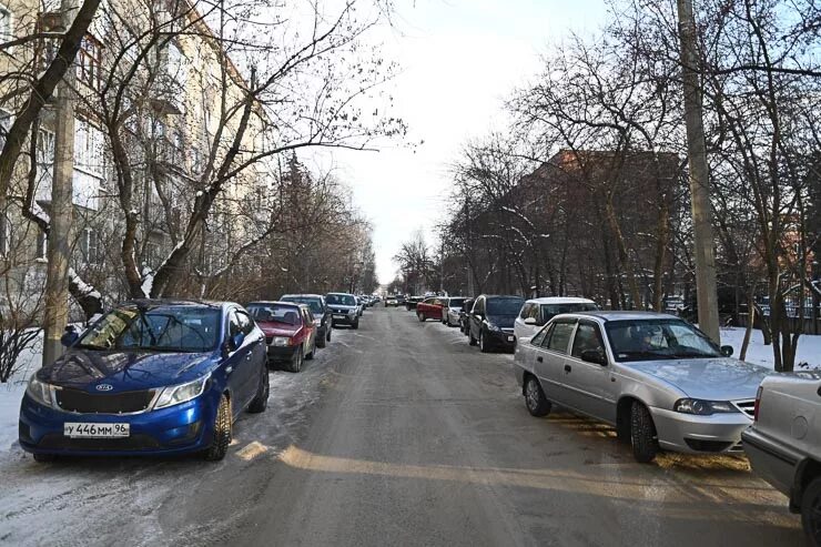 Больница ревда олега кошевого. Больница в ревде на олега кошевого.