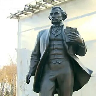 Открытие памятника тургенева