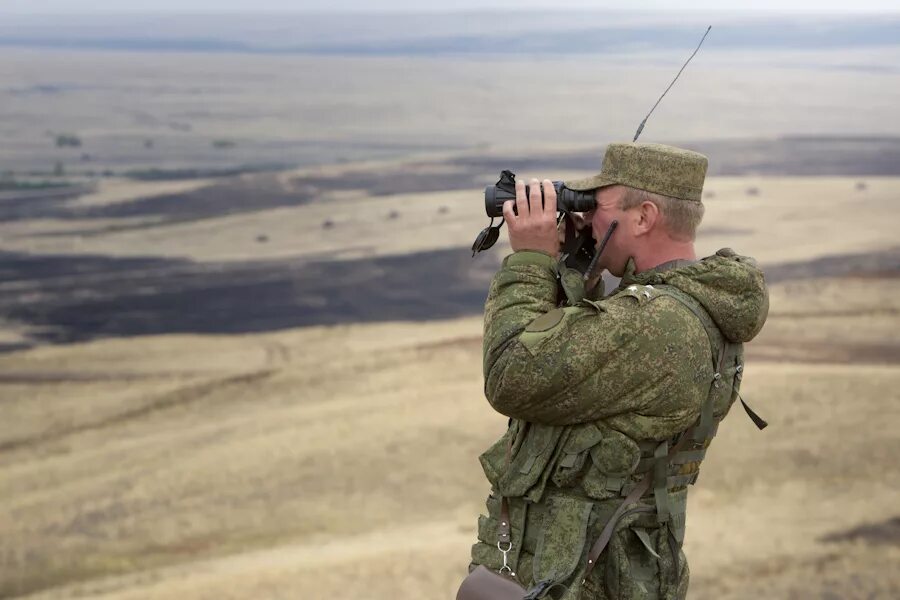 Через военный. Полигон Донгуз центр 2015. Учения центр 2015 Донгуз. Центр 2015 военные учения Донгуз. СКШУ центр 2015 Донгуз.