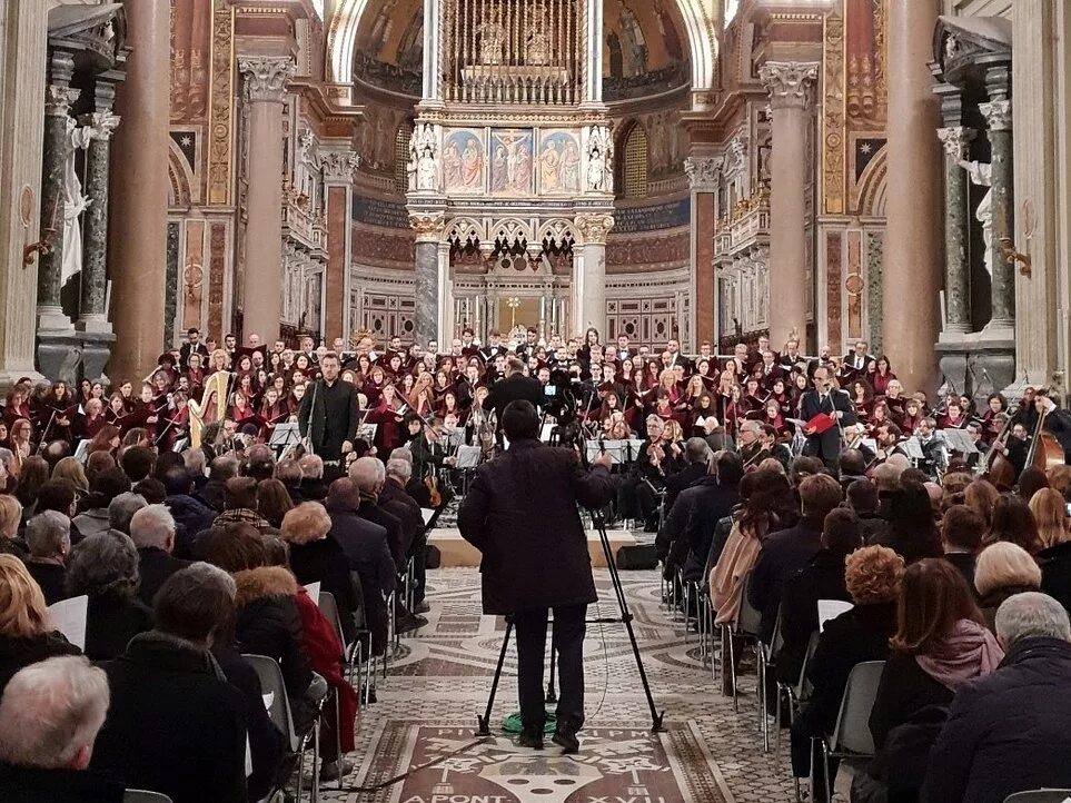 Оратория это. Близко оратории. Исполнение мессы. Синодальный хор пузакова. Близко оратории.