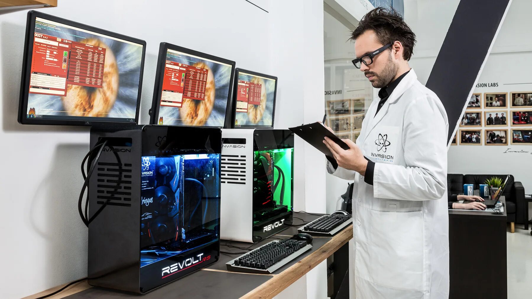 Компьютер орг. Инвижен лаб. пк invasion labs. invasion labs компьютеры. лаборатория с компьютерами.