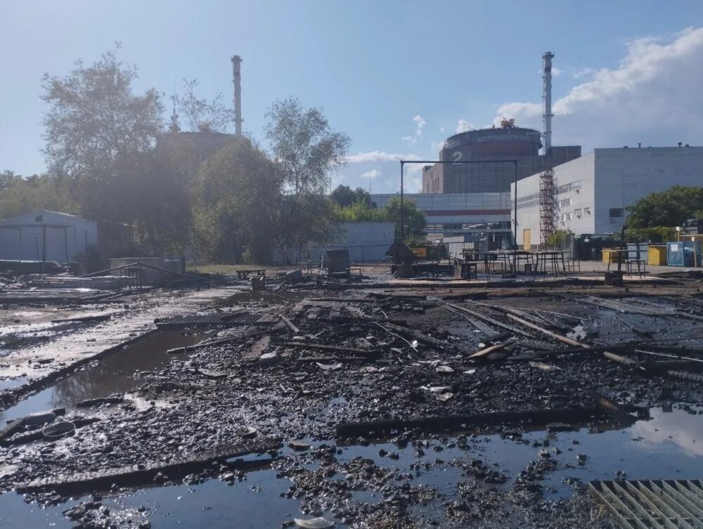Запорожская аэс обстрелы всу. Обстрел запорожской аэс сегодня. Обстрел запорожской аэс сегодня. Запорожская аэс энергодар. Энергодар атомная станция.