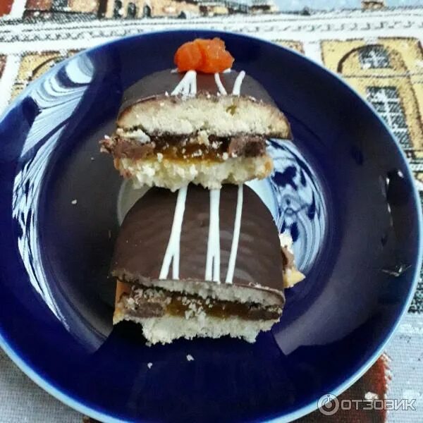 Отсутствие эстетического вкуса. Шоколадный велюр для торта. Торт идеальный красный октябрь. Идеал магазин в ташкенте. Торт венский цех идеал.