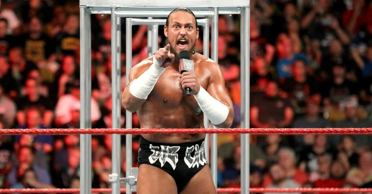 Big cass. Биг кэсс. big cass wwe. диско инферно рестлер.