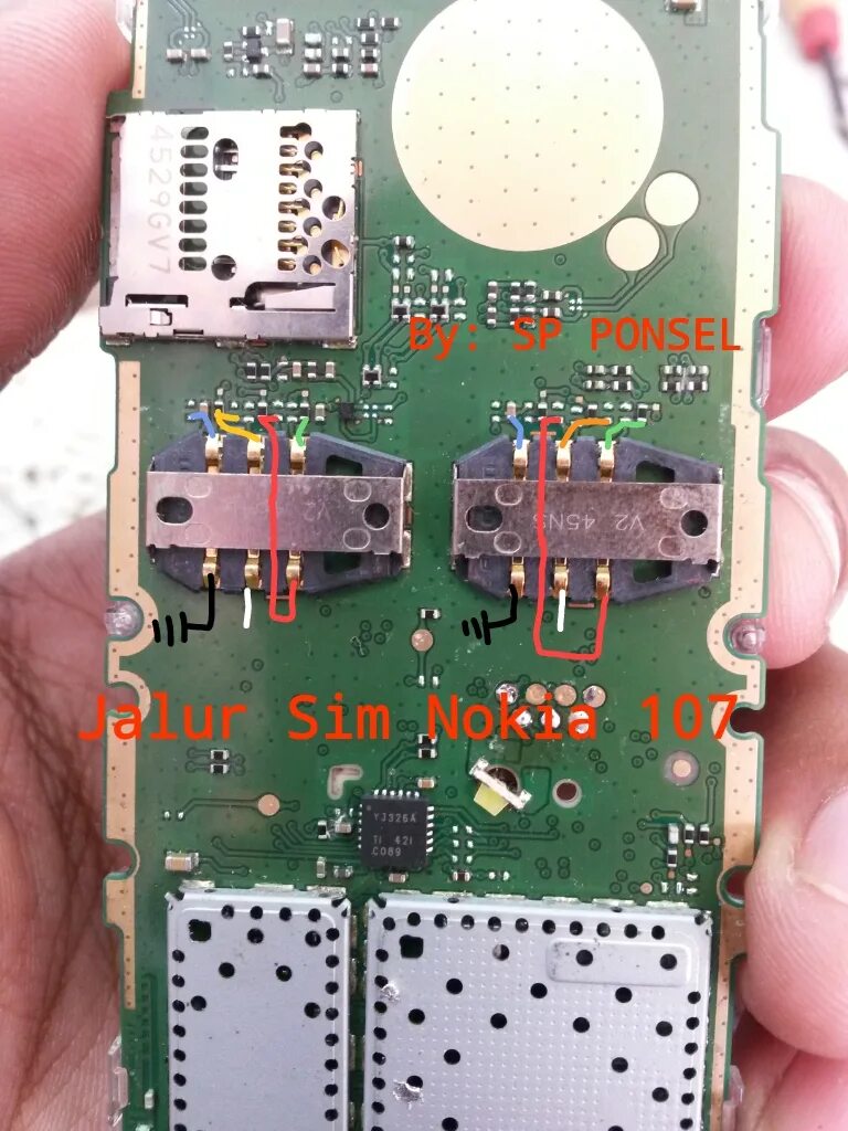 Сигнал нокиа. Нокиа 107. нокиа 107 внутренность. nokia 107 кнопочный хламада. нокиа.107.нет.подсветки.