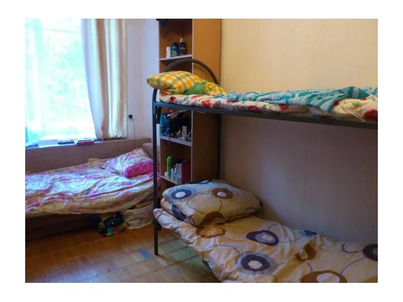 Койко место. Койко место в квартире. Койко место. Койко-место в москве. Квартира койко место метро.